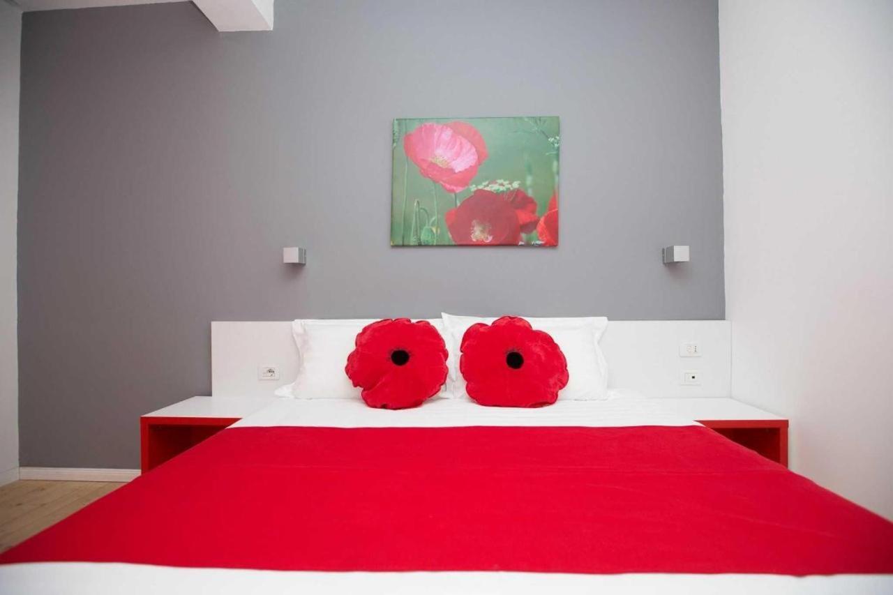 Hotel Rimini ティラナ エクステリア 写真