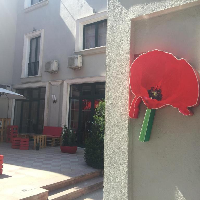 Hotel Rimini ティラナ エクステリア 写真